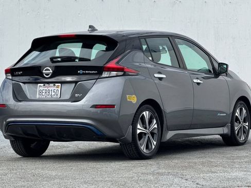 Used 2018 Nissan Leaf SV w/ Protection Package FWD image 3