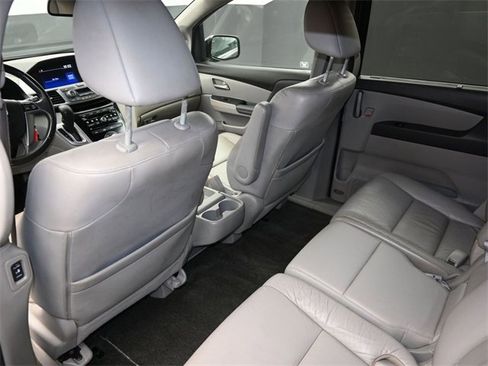 Used 2012 Honda Odyssey EX-L image 16