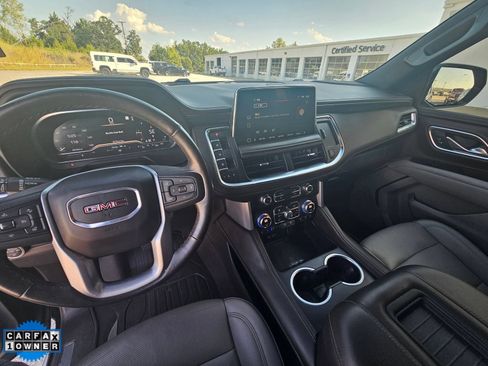 Used 2022 GMC Yukon XL SLT w/ SLT Luxury Package AWD/4WD image 19