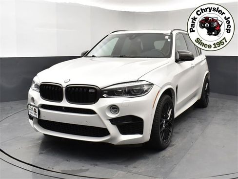 Used 2018 BMW X5 M image 2