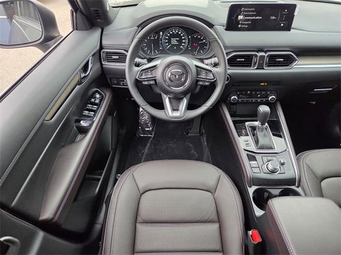 New 2025 MAZDA CX-5 Signature image 9