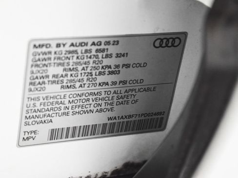 Used 2023 Audi Q7 3.0T Premium w/ Convenience Package AWD/4WD image 13