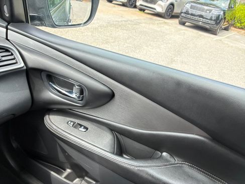 Used 2022 Nissan Murano SV AWD/4WD image 35