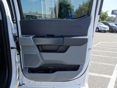 Used 2022 Ford F150 Lightning Pro image 19