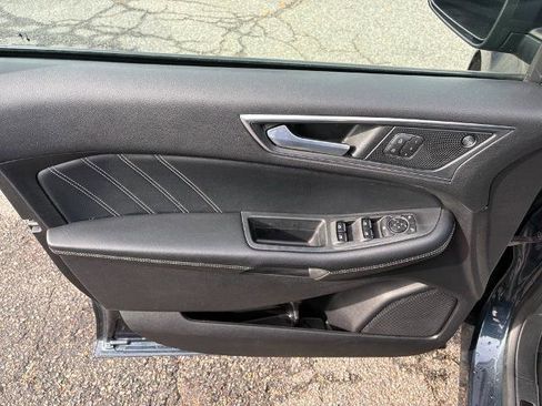 Certified 2022 Ford Edge ST w/ Equipment Group 401A image 11