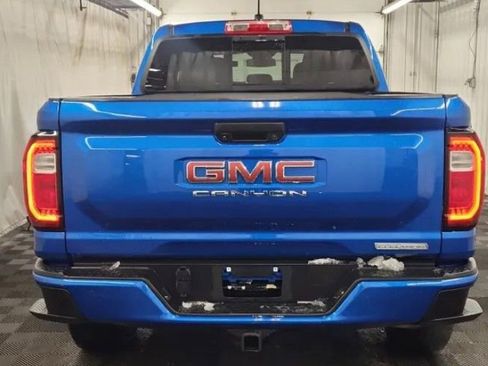 Used 2023 GMC Canyon Elevation w/ Convenience Package image 6