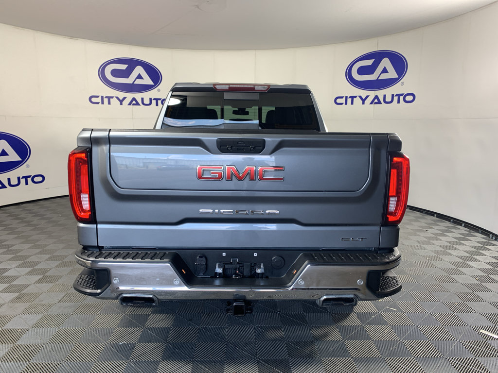 Used 2022 GMC Sierra 1500 SLT AWD/4WD image 4