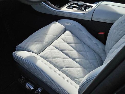 New 2026 BMW X5 sDrive40i w/ Climate Comfort Package image 4