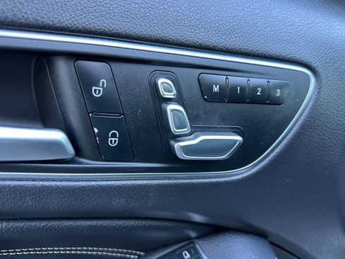 Used 2018 Mercedes-Benz GLA 250 image 30