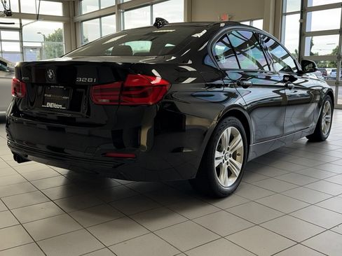 Used 2016 BMW 328i xDrive Sedan AWD/4WD image 12