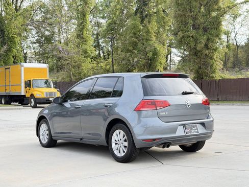 Used 2015 Volkswagen Golf S FWD image 23
