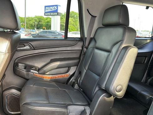 Used 2018 Chevrolet Tahoe Premier AWD/4WD image 43