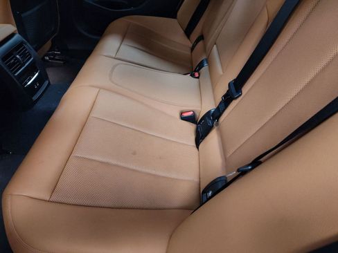 Certified 2023 BMW 330i Sedan w/ M Sport Package image 24