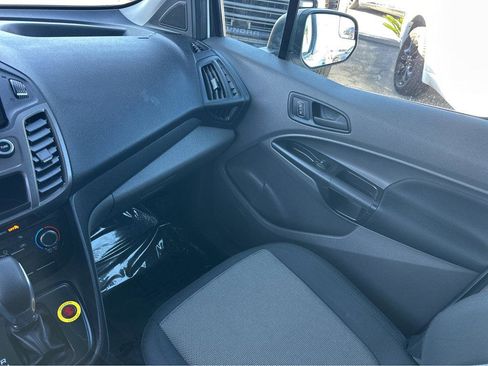 Used 2020 Ford Transit Connect XL image 18