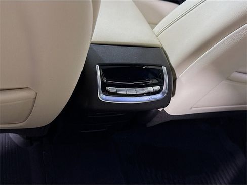 Used 2020 Cadillac XT6 Sport image 20