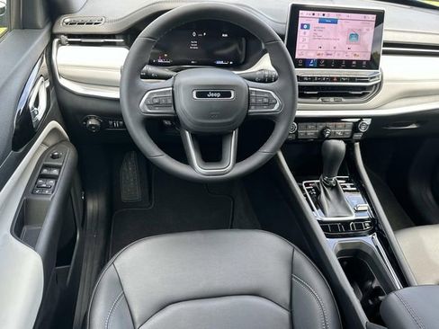 New 2026 Jeep Compass Limited image 27