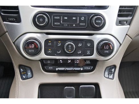 Used 2019 GMC Yukon XL SLT w/ Open Road Package RWD image 30