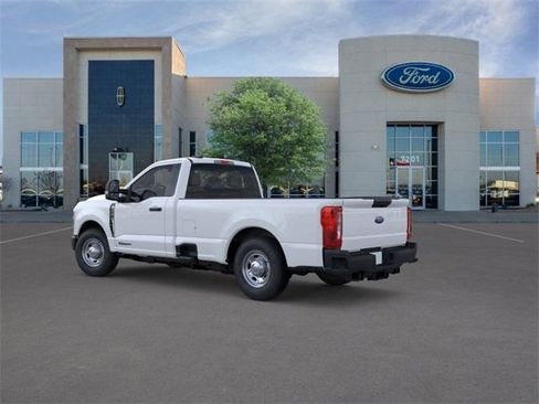 New 2026 Ford F250 XL image 4
