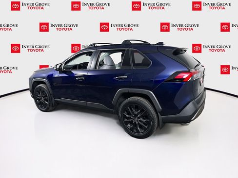 Used 2023 Toyota RAV4 Limited image 7
