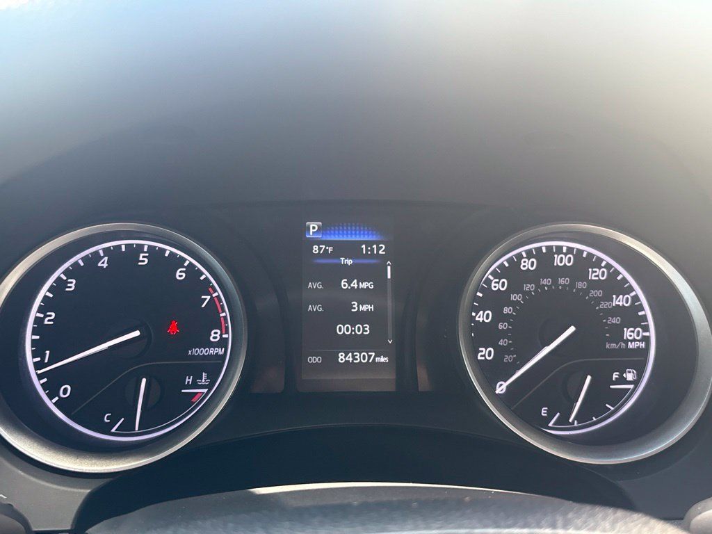 Used 2022 Toyota Camry LE FWD image 21