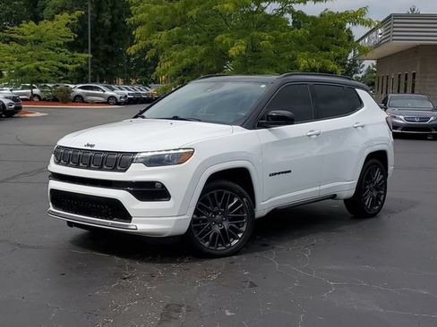 Used 2022 Jeep Compass High Altitude AWD/4WD image 38