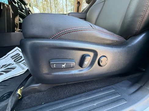 Used 2019 Toyota 4Runner TRD Off-Road Premium image 13