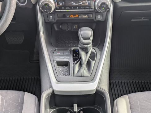 Used 2024 Toyota RAV4 XLE image 20