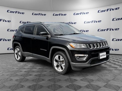 Used 2018 Jeep Compass Limited AWD/4WD image 8
