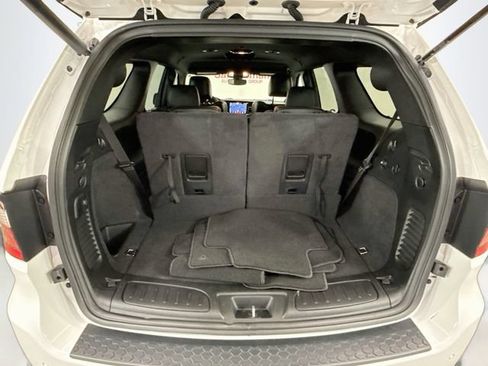 Used 2023 Dodge Durango R/T w/ Tow 'N Go Package AWD/4WD image 26
