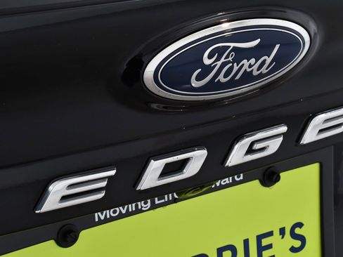 Used 2022 Ford Edge SEL w/ Convenience Package image 23