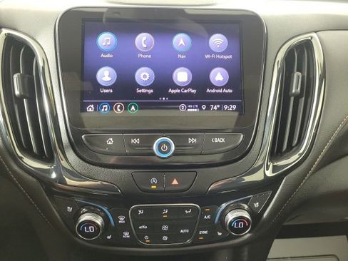 Used 2024 Chevrolet Equinox Premier AWD/4WD image 12