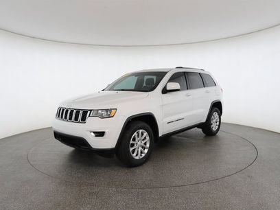 Used 2021 Jeep Grand Cherokee Laredo