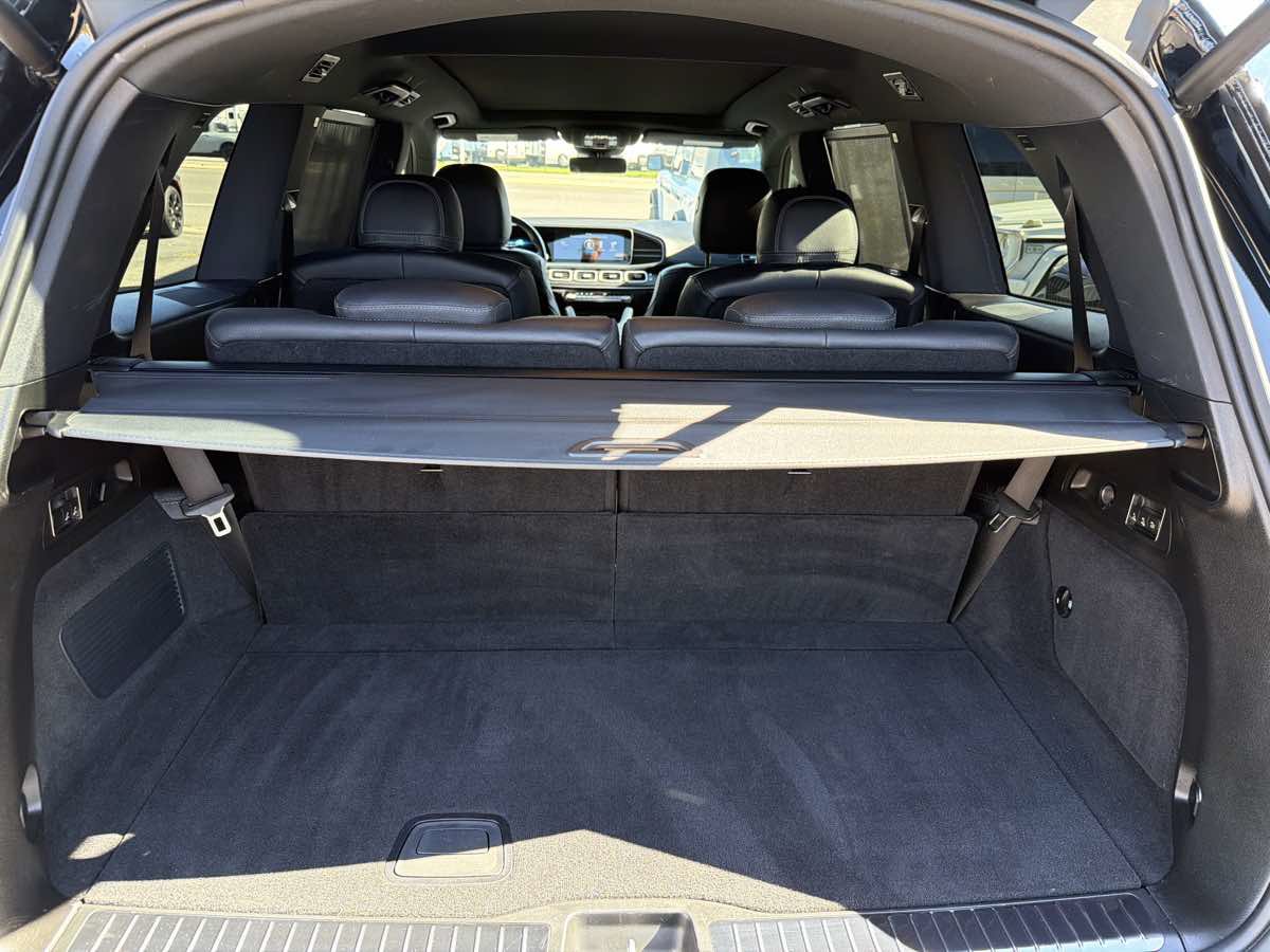 Used 2021 Mercedes-Benz GLS 450 4MATIC image 14