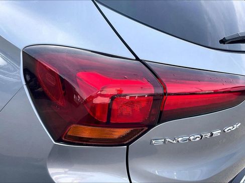 Used 2023 Buick Encore GX Essence w/ Experience Buick Package image 22