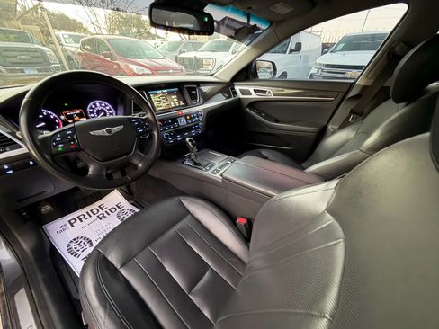 Used 2016 Hyundai Genesis 3.8 image 31