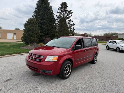 Used 2008 Dodge Grand Caravan SE image 1