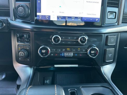 Certified 2021 Ford F150 Platinum w/ Equipment Group 701A High image 23