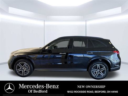 Used 2026 Mercedes-Benz GLC 300 4MATIC image 2