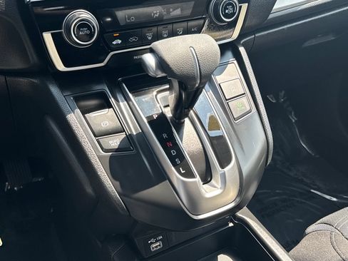 Used 2020 Honda CR-V LX image 25