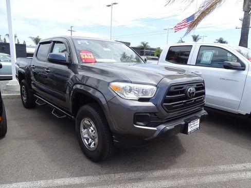 Used 2019 Toyota Tacoma SR RWD image 5