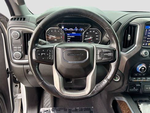 Used 2020 GMC Sierra 1500 Denali w/ Technology Package RWD image 11