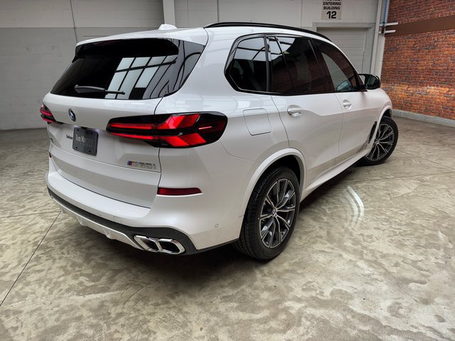Used 2026 BMW X5 M60i w/ Executive Package AWD/4WD image 5