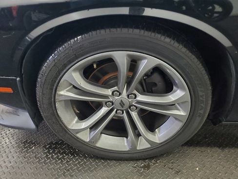 Used 2020 Dodge Challenger R/T image 18