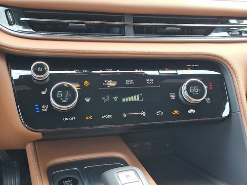 New 2026 INFINITI QX60 Autograph w/ Dark Cargo Package image 13