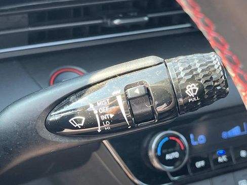 Certified 2025 Hyundai Elantra N Line FWD image 41
