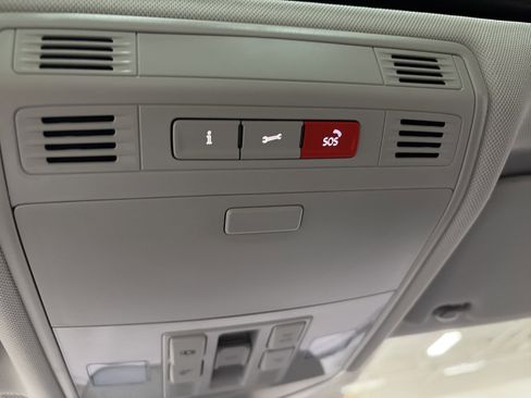 New 2026 Volkswagen Jetta SE image 24