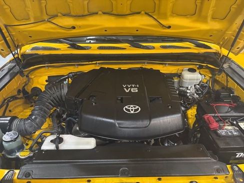 Used 2007 Toyota FJ Cruiser 4WD image 36