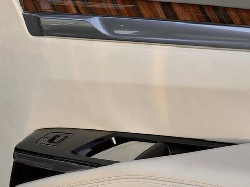 Certified 2025 Cadillac Escalade ESV Sport Platinum w/ LPO, ONYX Package image 26