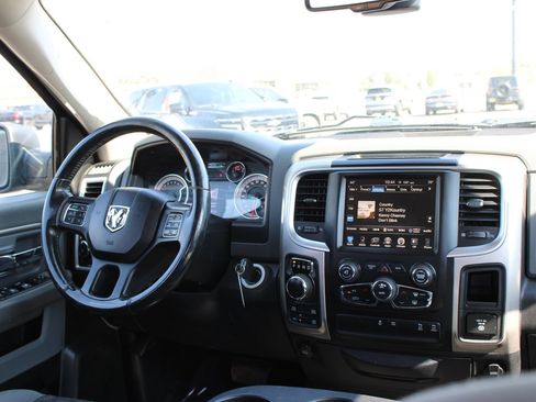 Used 2017 RAM 1500 Big Horn AWD/4WD image 24