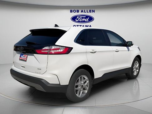 Used 2023 Ford Edge SEL w/ Convenience Package image 8